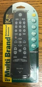 Sony RM-V22 Universal Remote Controls 5 Devices/Components: TV AV1 AV2 VCR Cable - Picture 1 of 9