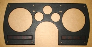 1982 1988 CAMARO DASH INSTRUMENT CLUSTER COVER PLATE W/ AUTOMATIC TRANSMISSION. - Foto 1 di 4