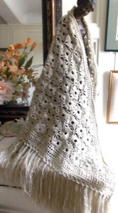CHALE CROCHET MAIN CREATION S RAISONNIER FRANCE MOSAIQUE sur commande*** - Picture 1 of 7