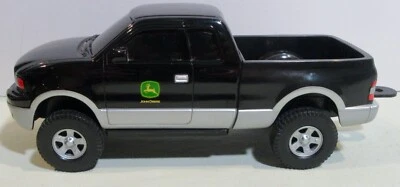 John Deere / Ertl Black Pickup Truck    9"L  X   2 3/4"W   X  3 1/4 H - Image 1 of 4