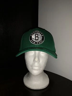 Mitchell & Ness Brooklyn Nets SNAPBACK VERDE Negro CLÁSICO ROJO Sombrero Foto 1 de 4