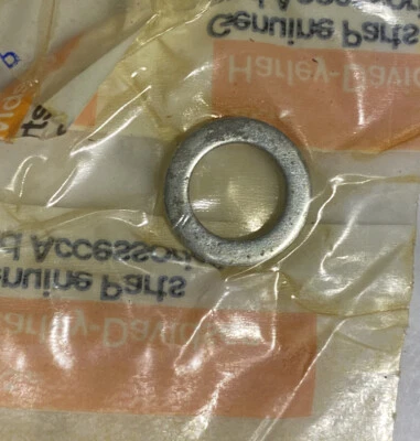 Harley Aermacchi SS175 SX175 SS250 SX250 NOS Speedo Drive Washer  50022-73P - Image 1 of 2