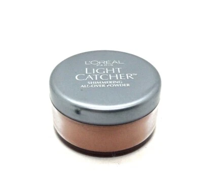 Light Catcher by L'Oreal 0.15 oz / 4.5 g shimmering all-over powder R27 - Image 1 of 2
