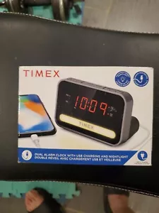 Timex T1200BG Bedside Alarm Clock - Dual Alarm, USB Charging - Picture 1 of 3