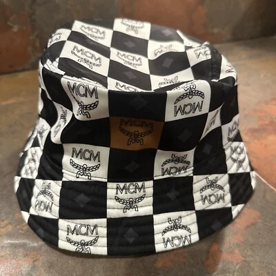 New With Tags. MCM Reversible Check Bucket Hat - 150th Anniversary Exclusive - Изображение 1 из 4