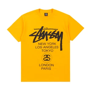 Camiseta Stussy World Tour dorada - Imagen 1 de 7