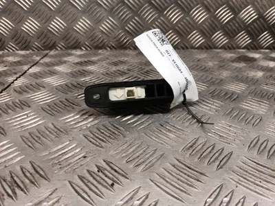 Toyota Prius Hybrid 2009-2014 BOOT RELEASE SWITCH - Image 1 of 3