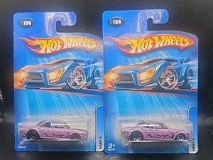 HotWheels Error 2005 Vairy 8 Black Wheel Error With Lavender Mainline Wheels - Bild 1 von 6