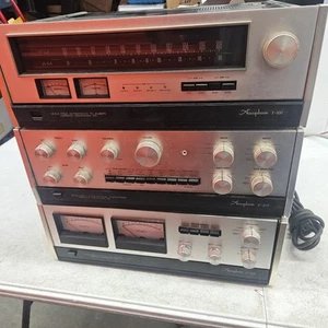 Accuphase C-200 Preamplifier, Accuphase P-300 Power Amplifier, T-100 Receiver - Picture 1 of 20