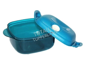 Tupperware Square Heat N Serve Microwave Container 4 cup Aqua New - Picture 1 of 2