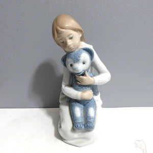 NAO By Lladro Figurine Girl With Teddy Bear - Picture 1 of 9