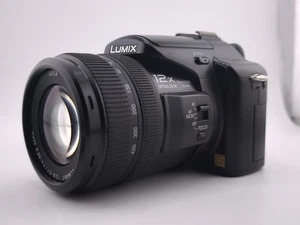 Panasonic LUMIX DMC-FZ50 Schwarz - Digitalkamera Defekt  - Bild 1 von 11
