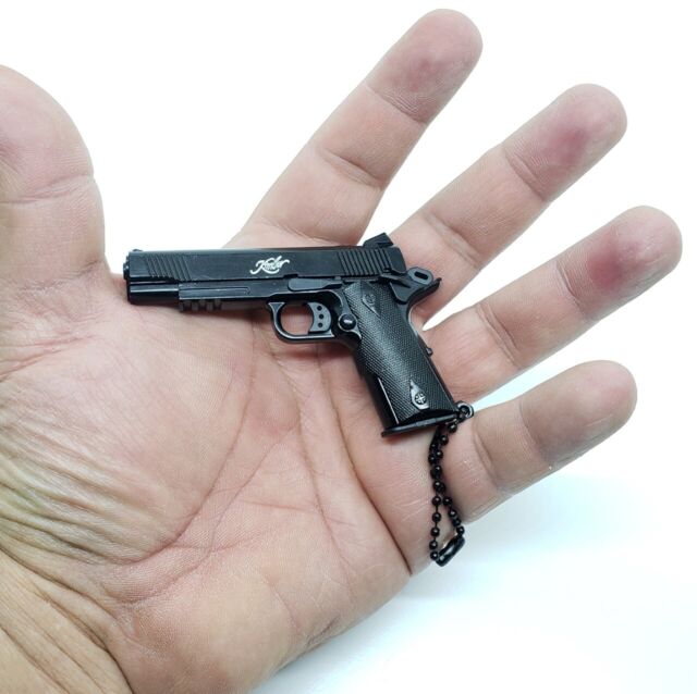 Armazém dos EUA Tik Tok Chaveiro Arma Chaveiro Arma Arma Preto Pistola  Pequena Arma Brinquedo Brinquedo Chaveiro Arma Acessórios para Armas de Arma  Presente Masculino Arma Marinha