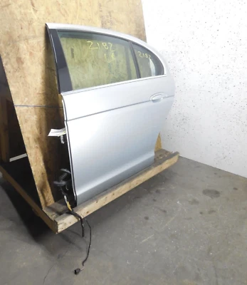 Задняя дверь в сборе левая для Jaguar S-Type 2003-2008 годов выпуска от оригинального производителя левая - Изображение 1 из 4