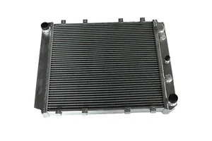 RADIATOR Fit Volvo 240/242/244/245/264/265/740/745/760/780/940/DL/GLE - Picture 1 of 5