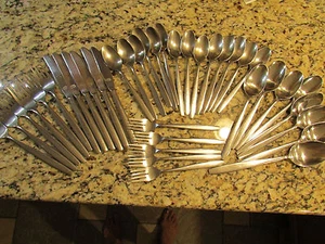 SCC STAINLESS TOWLE TWS216 STAINLESS SILVERWARE FLATWARE SET SPOONS FORKS+ 39 PC - Picture 1 of 12