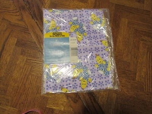 Bananen im Pyjama 2 Blatt Geschenkpapier 2,5 Fuß x 1,1 Yards Geschenkpapier - Bild 1 von 3