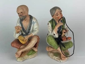 FIGURAS Hombre y Mujer Ancianos ARCO Pintadas a Mano Bisque De Colección Japón  - Imagen 1 de 4