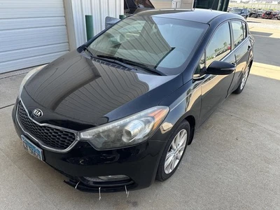 Parabrisas usado se adapta a: Kia Forte 2015 parabrisas Htbk sin descongelación automática no-h Foto 1 de 4