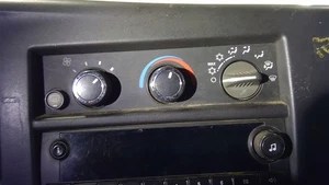Temperature Control Dash Mounted Opt C49 Fits 08-21 EXPRESS 2500 VAN 482463 - Picture 1 of 12