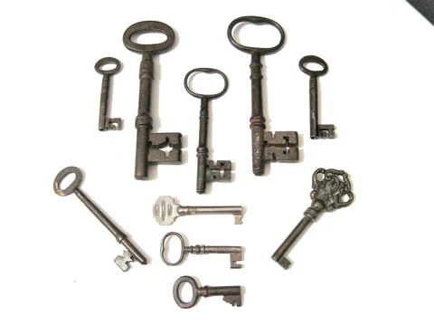 Job Lot x10 Antique Victorian Georgian Iron Keys Gate Door Lock Ward 13.5cm Cover