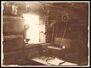 Groß-Foto, WK1, Inf.Rgt.167, Frankreich, Funk/Telegrafenstation in Hütte; L188L - Bild 1 von 2