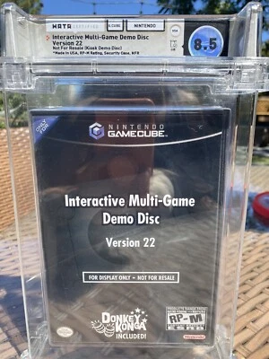 2004 Nintendo Gamecube Interactive Multi-Game Demo Disc v 22 CIB WATA 8.5 - Image 1 of 4