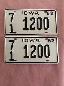 VINTAGE 1962 62 IOWA LICENSE PLATES O BRIEN IA SHELDON HARTLEY FORD CHEVY MOPAR - Picture 1 of 1