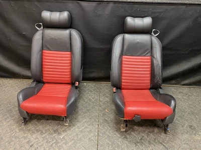 02-05 FORD THUNDERBIRD PAR DE ASIENTOS DELANTEROS ELÉCTRICOS DE CUERO ROJO/NEGRO AR Foto 1 de 4