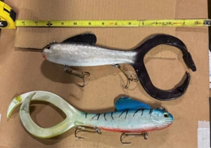 2 ct. MAGNUM MOJO bulldawg style bass muskie swimbaits lures baits bass - Picture 1 of 1