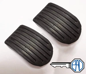 MG MGA Brake/ Clutch Pedal Rubber Set (AHH5100P) - Picture 1 of 3