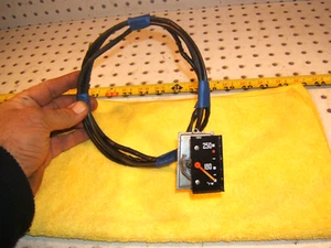 Mercedes OEM vdo 59-68 W110,W112,W111 Sedans 4D ONLY WORKING Temperature 1 Gauge - Picture 1 of 20