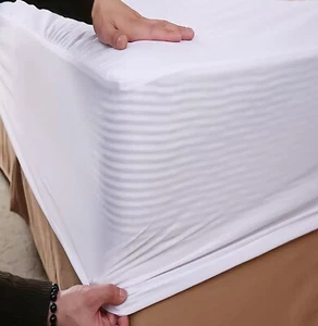 Waterproof PVC Fitted Elastic Mattress Protector - Picture 1 of 5