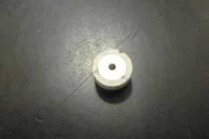 12-16231-00 TU58 CAPSTAN TAPE ROLLER (NEW) - Photo 1/4