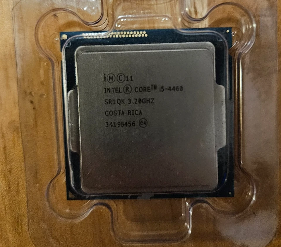 Intel SR1QK Core i5-4460 3.20 GHz 6 MB CPU Processor - Image 1 of 1