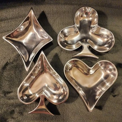 Conjunto de terno de cartas vintage tigelas de metal - Imagem 1 de 4