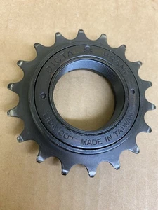 18t Dicta mid school vintage bmx freewheel cycling GT04795 - Picture 1 of 3