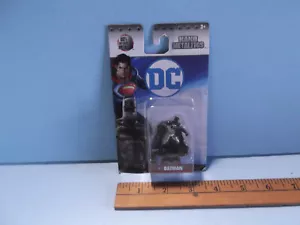 NANO METALFIGS SCHWARZ CAPE BATMAN 2" Druckgussfigur - Bild 1 von 10