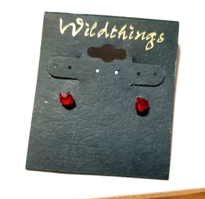 Wildthings heart shaped simulated ruby earrings - new - Picture 1 of 2