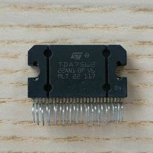 TDA7562 Multifunction Quad Power Amplifier AU STOCK FAST POSTAGE - Picture 1 of 1