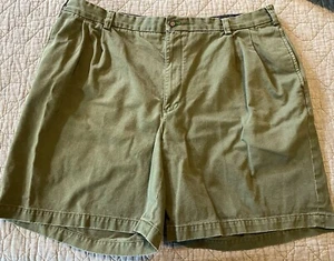 Tommy Hilfiger Classic Shorts Mens 42 Green Chino Casual Preppy Everyday 9" - Picture 1 of 6