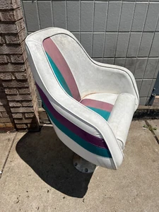 1993 Ebbtide 190 SE Boat Captain Pilot Bucket seat INV # 2  - Picture 1 of 8