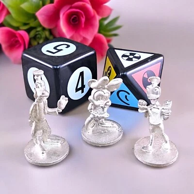 Disney 1st Edition Scene It DVD Game Replacement Parts 3 Pawn Movers & Dice 2004 - Image 1 of 3