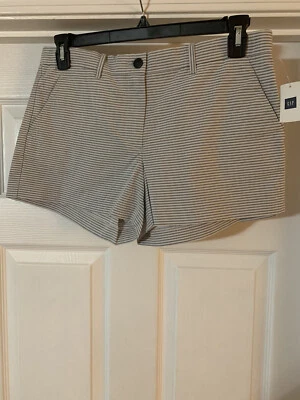 Gap Ladies Summer Shorts Size 6 with 3 1/4” Inseam Navy Gray Tan New With Tags - Image 1 of 4