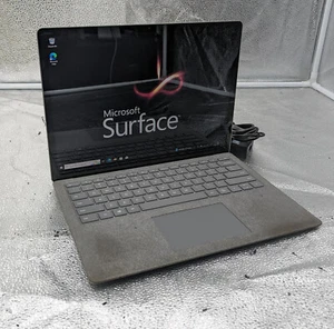 Microsoft Surface Laptop 13.5" 256GB 8G Intel Core i5 8th Gen. 1.70 GHz - Picture 1 of 12