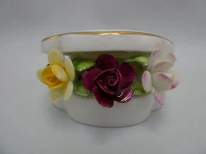 ROYAL DOULTON FLORAL STATUE DISH TRINKET BOX PORCELAIN CHINA FLOWERS IN CASE - Picture 1 of 7