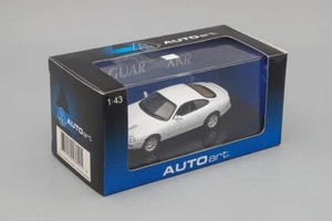 JAGUAR XKR COUPE BLANCA AUTOART 53622 1:43 BRITÁNICA COCHE INGLES RHD - Imagen 1 de 3