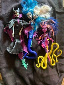 Lot of 3 Monster High Scarrier Reef 2Headed Mermaid & Disney Maleficent Doll - Picture 1 of 24