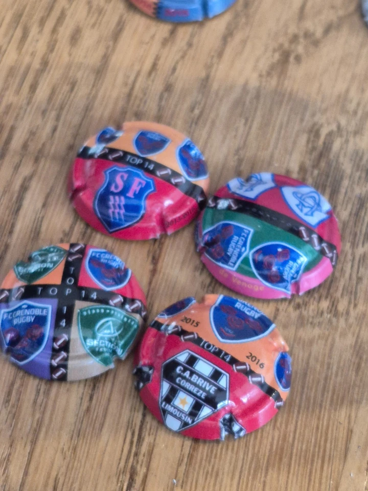 capsule de champagne de venoge lot de 4 differentes rare - Photo 1/1