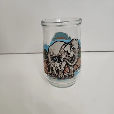 Welch's WWF Endangered Animal Species #9 Asian Elephant Jelly Glass Jar no lid - Image 1 of 4